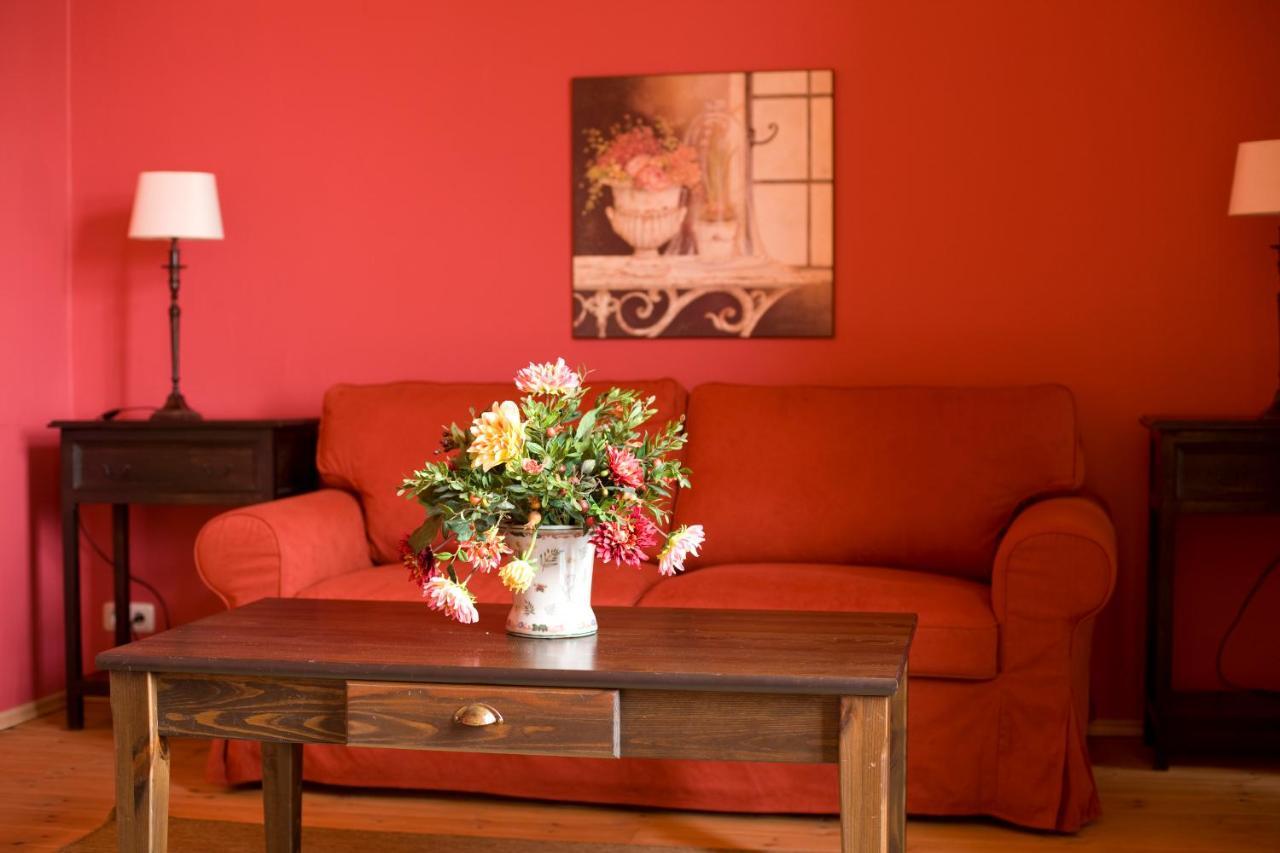 Gasthaus Und Pension "Zum Hauenden Schwein" Wörlitz Chambre photo
